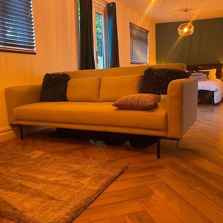 Cozy Cabin With Modern Comforts Wootton  ภายนอก รูปภาพ